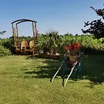 4 Etoiles - 8 A 10 Personnes *