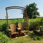 4 Etoiles - 8 A 10 Personnes *