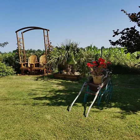 4 Etoiles - 8 A 10 Personnes *